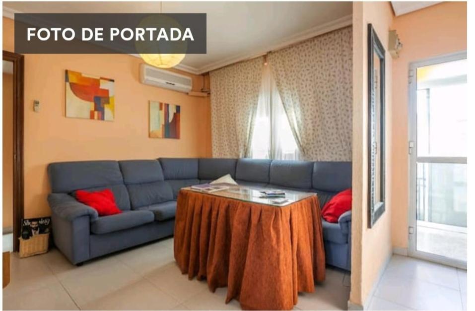 Piso Con Buena Red Wiffi Fibra Optica Alquiler De Habitaciones Sevilla Buitenkant foto